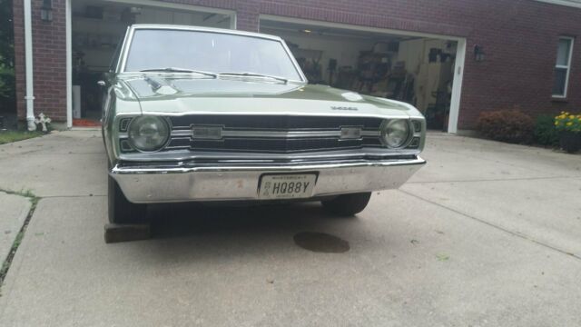 1969 dodge dart custom â€“ medium green