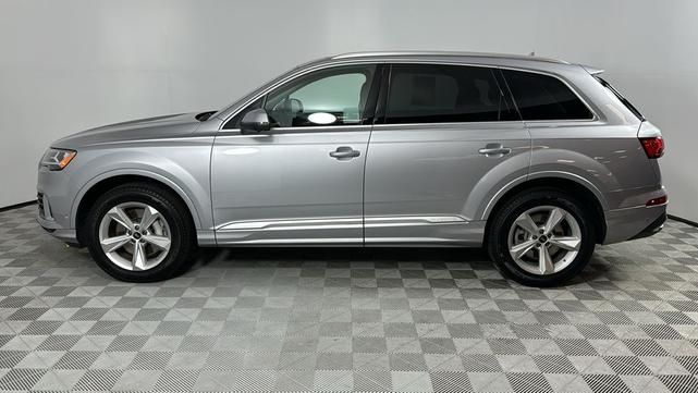 2022 audi q7 45 premium