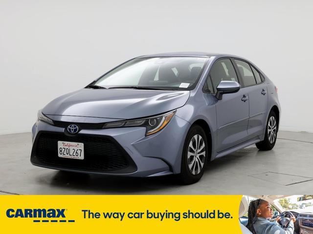 2022 toyota corolla hybrid le