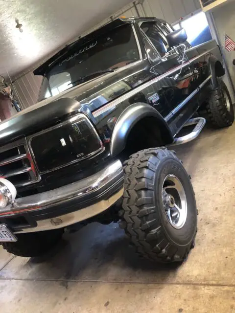 1992 ford f-250 pickup black 4wd manual