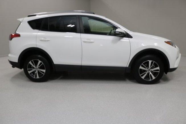 2017 toyota rav4 fwd xle for sale in fargo, north dakota
