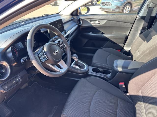 2021 kia forte lxs
