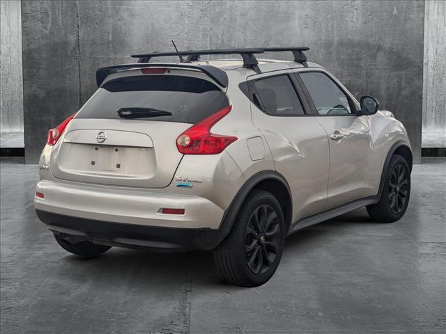 2013 nissan juke sv