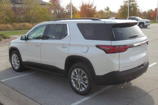 2023 chevrolet traverse lt leather
