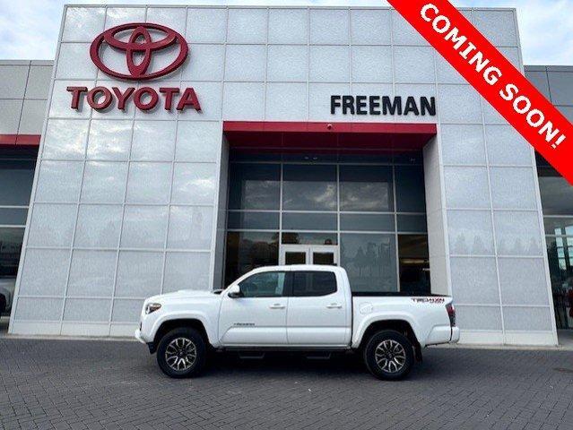 2023 toyota tacoma sr