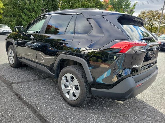 2021 toyota rav4 le