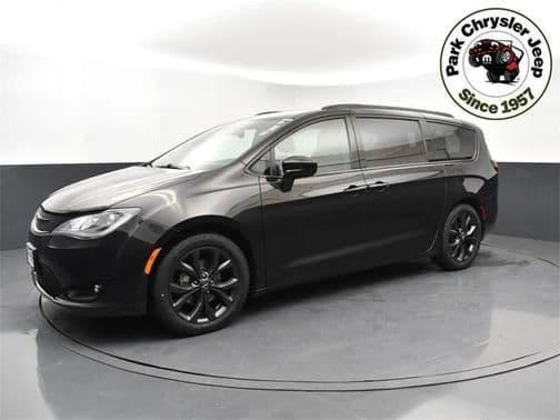 2019 chrysler pacifica touring-l plus in burnsville, minnesota