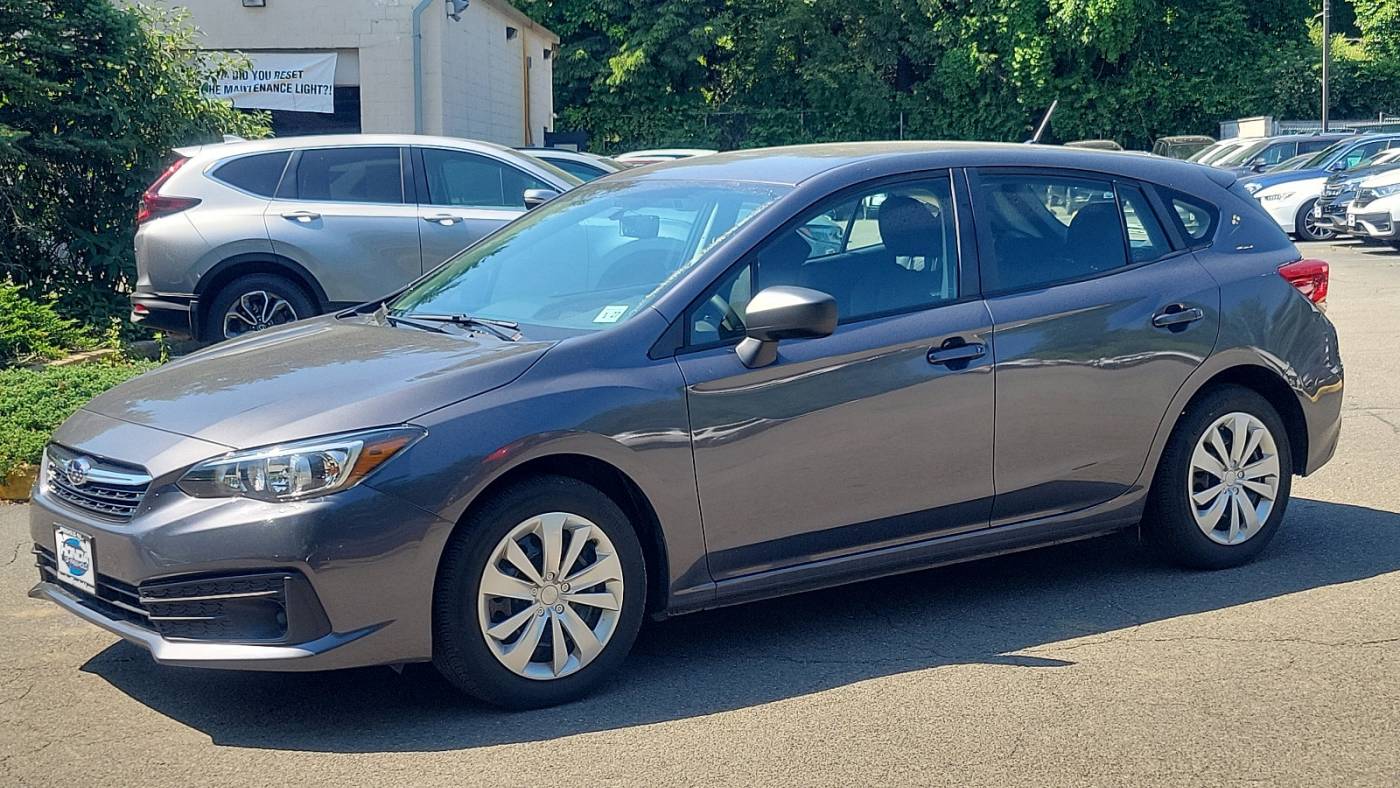 2022 subaru impreza base