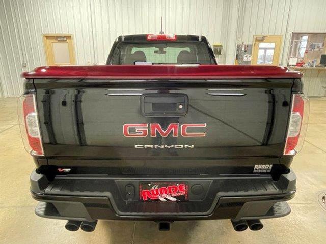 2022 gmc canyon elevation standard