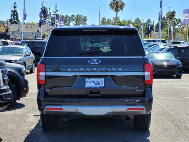 2023 ford expedition xlt max