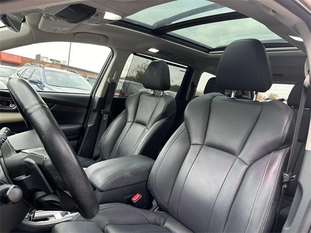 2022 subaru ascent limited 7-passenger
