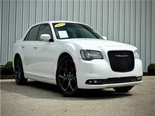 2022 Chrysler 300 s v6