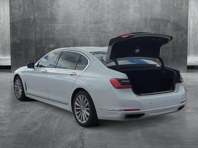 2020 bmw 740 740i