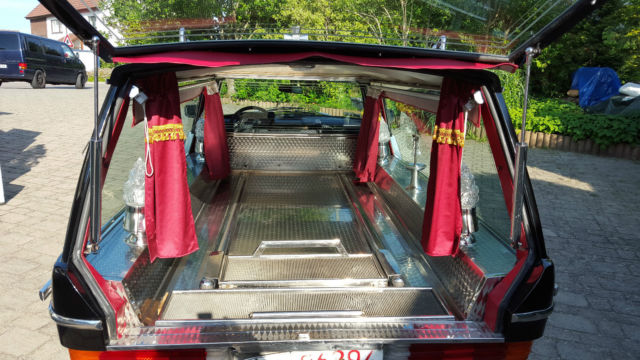 funeral coach mercedes-benz hearse [w115] /8 200 diesel