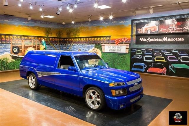1987 chevrolet custom s10! couldn't build for this price!