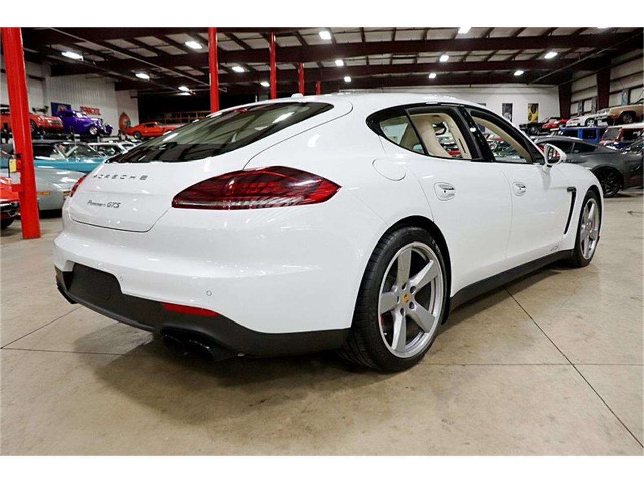 2016 porsche panamera gts
