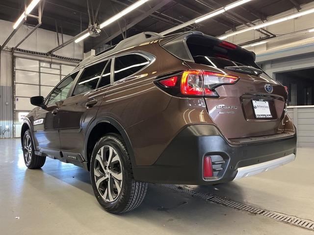 2021 subaru outback limited xt
