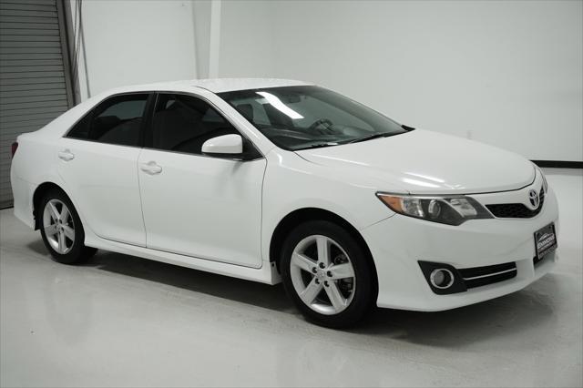 2014 toyota camry se