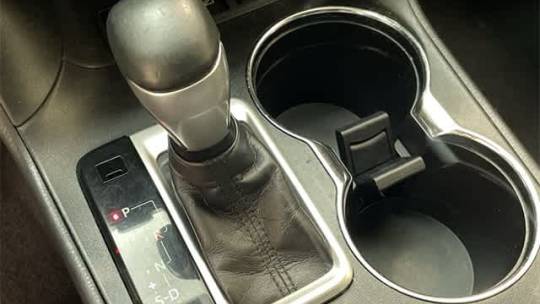 2016 toyota highlander le