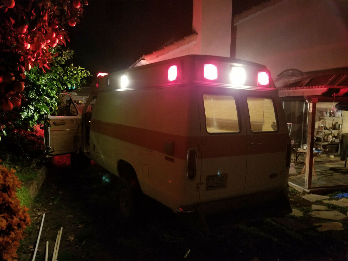 1985 ford econoline 350 xl 4x4 collins industries ambulance
