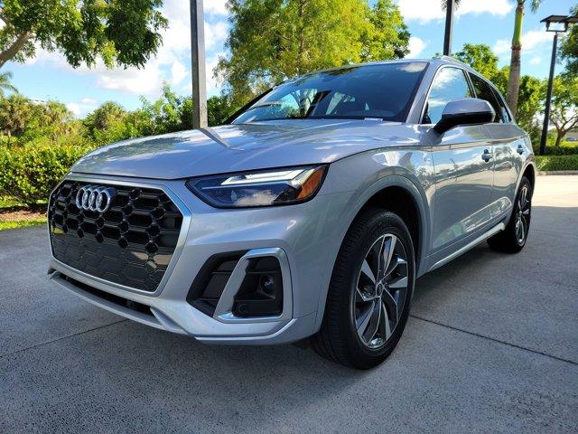 2024 audi q5 s line premium