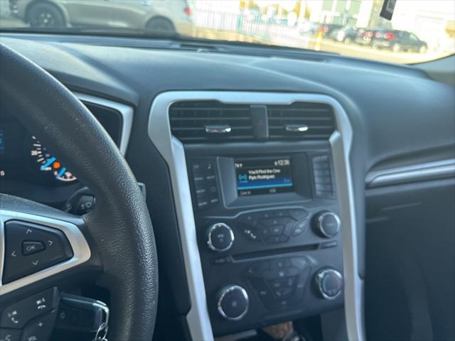 2016 ford fusion s
