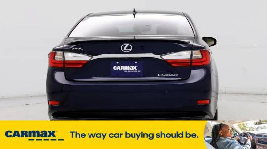 2016 Lexus ES