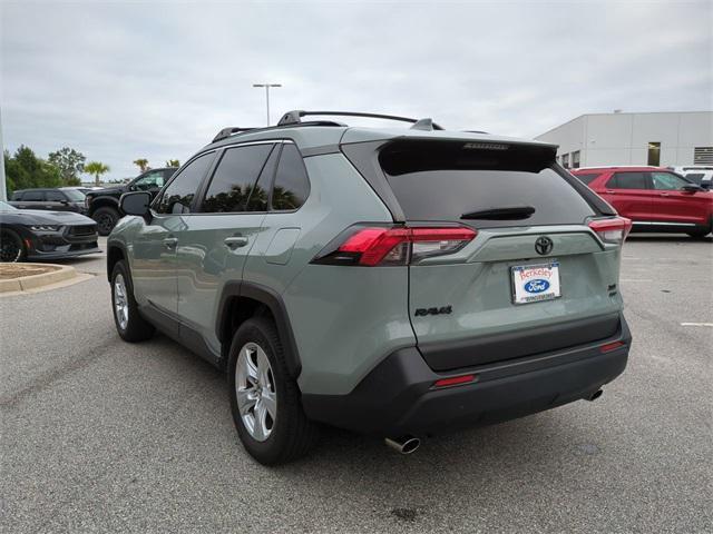 2019 toyota rav4 xle