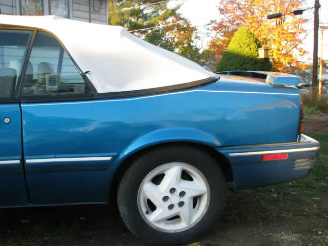 1994 pontiac sunbird le convertible 2-door 2.0l