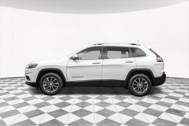 2021 jeep cherokee latitude lux