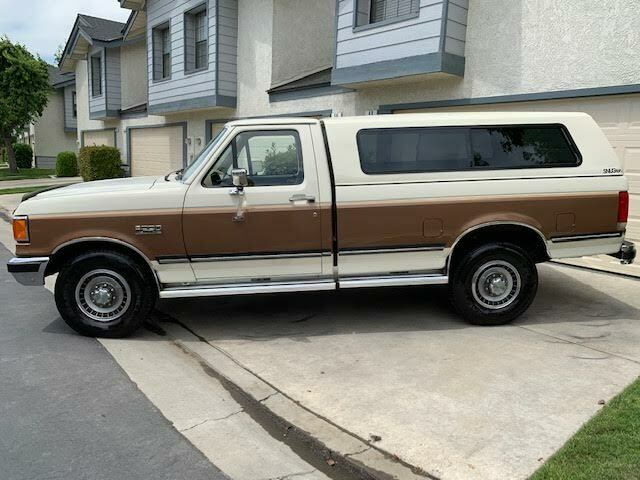 1990 ford f-250 xlt lariat. gorgeous truck. only 42k original miles. like new!