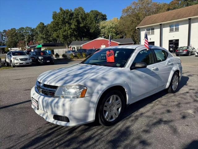 2014 dodge avenger se
