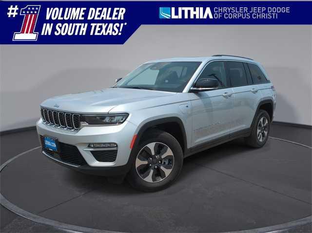 2022 jeep grand cherokee 4xe base