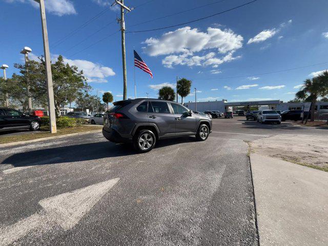 2024 toyota rav4 xle