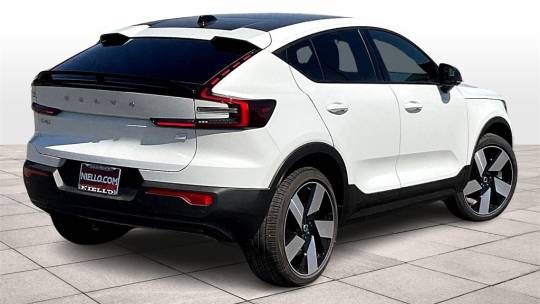 2024 Volvo C40