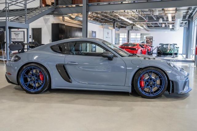 2023 porsche 718 cayman gt4 rs