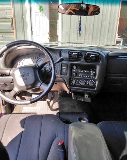 2003 gmc sonoma sls ext. cab in oregon by owner