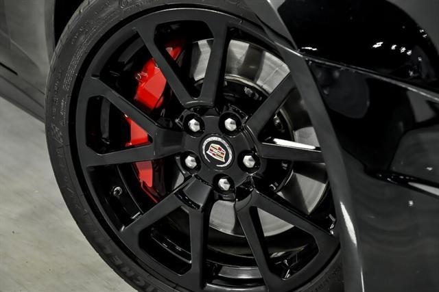 2014 cadillac cts-v base
