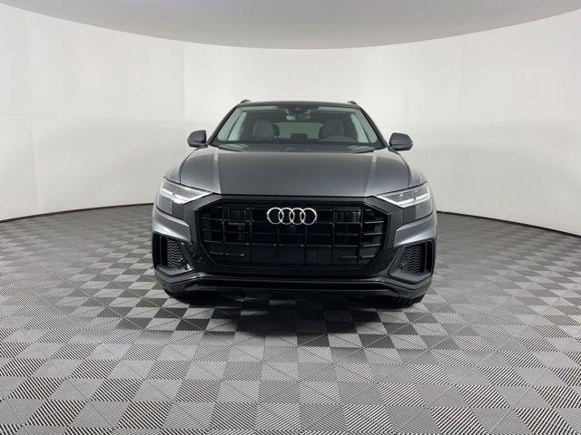 2022 audi q8 55 premium plus