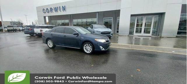 2014 toyota camry hybrid xle