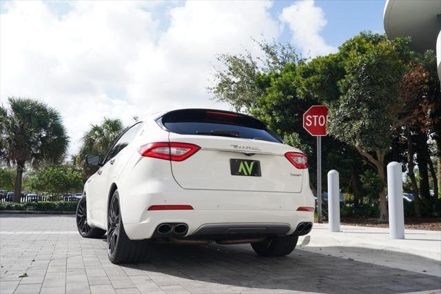 2017 maserati levante s