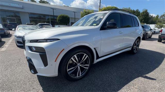 2025 bmw x7 m60i