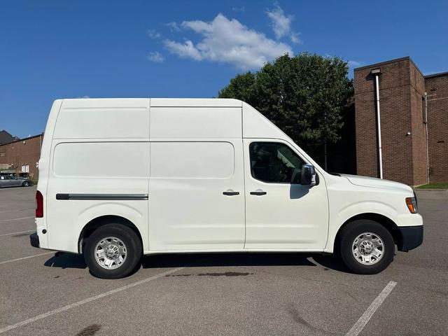 2017 nissan nv cargo nv3500 hd s v8