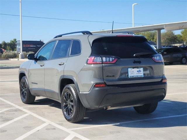 2023 jeep cherokee altitude lux