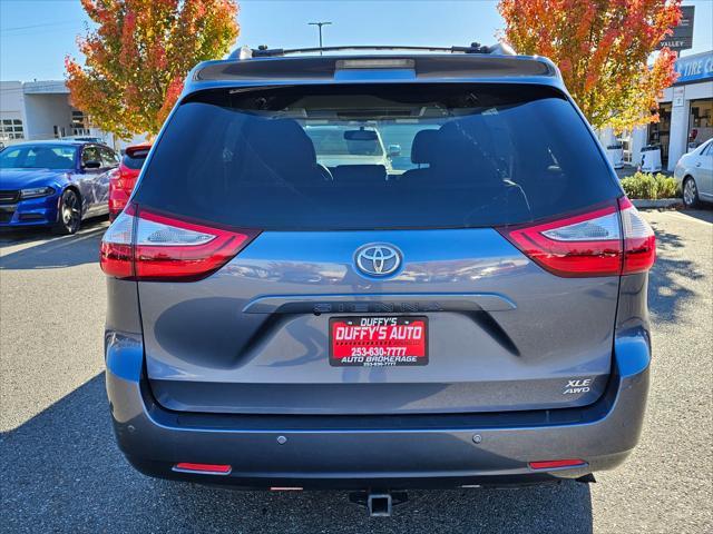 2017 toyota sienna xle