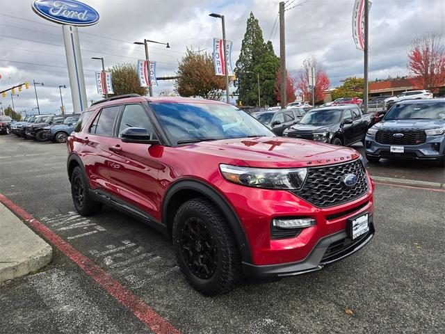 2022 ford explorer st