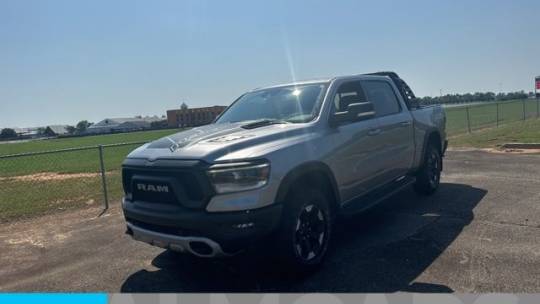 2022 ram 1500 rebel crew cab 5'7" box 4wd