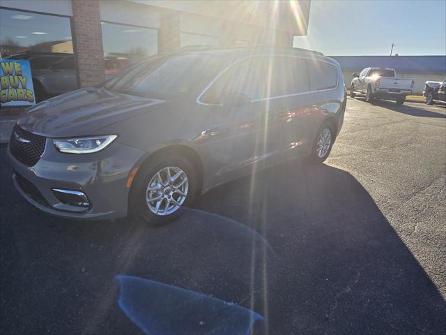 2022 chrysler pacifica touring l
