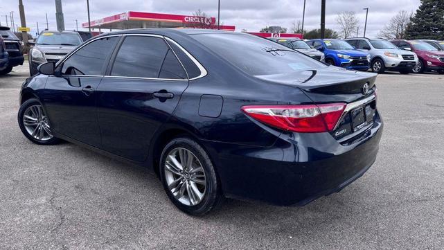 2017 toyota camry se