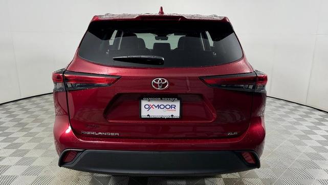 2021 toyota highlander xle